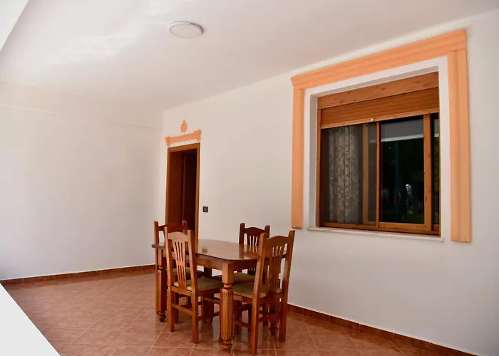 Vila Gridi- Apartamente Me Qera