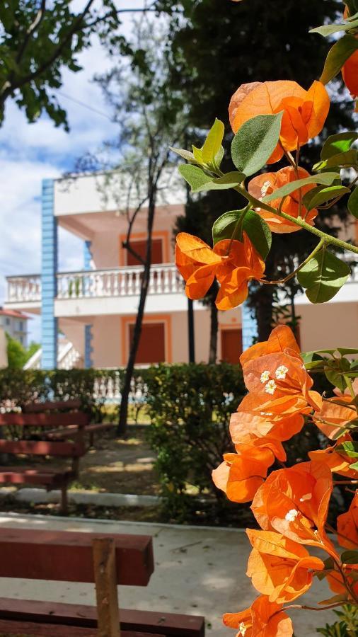 Apartment Gridi- Me Qera