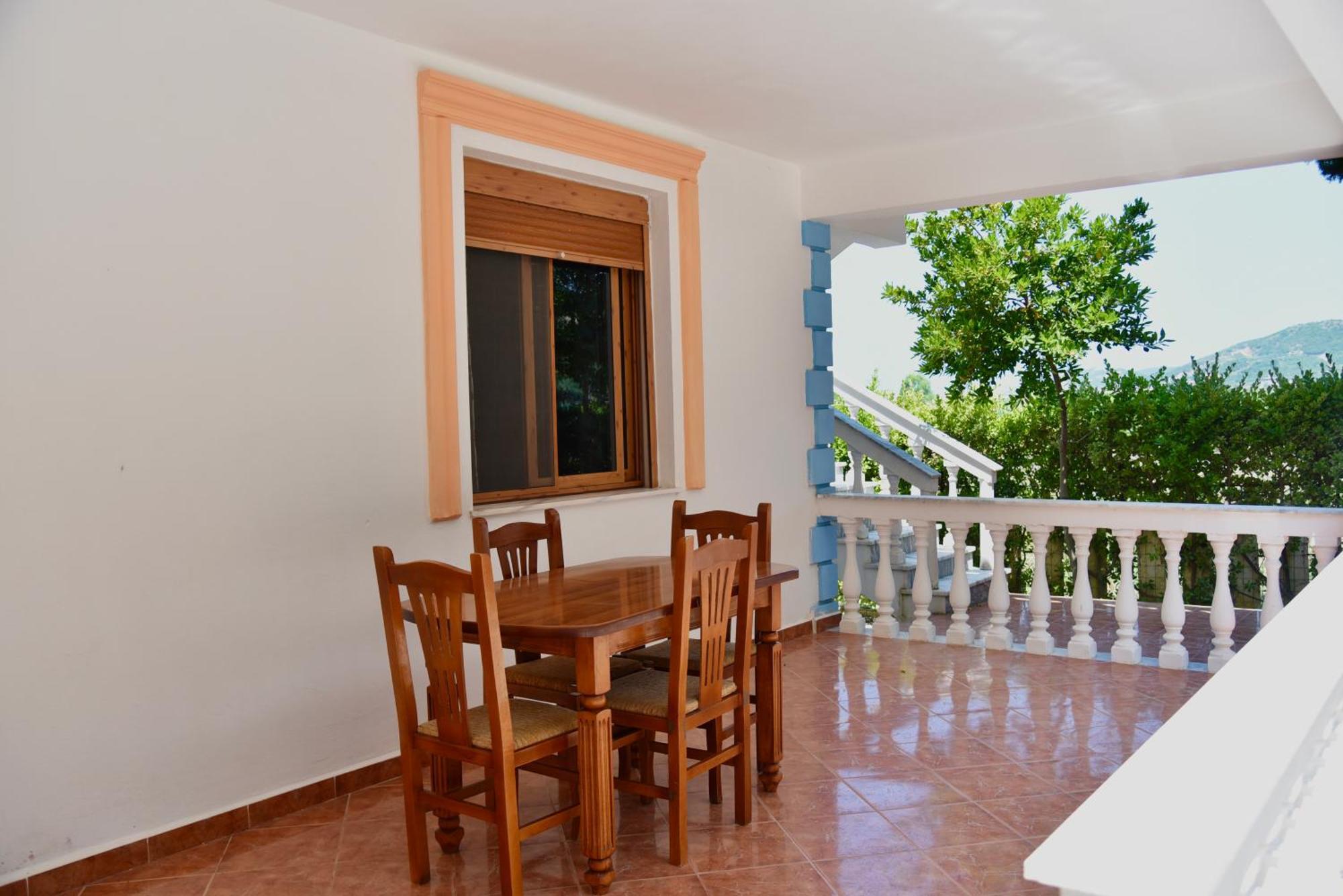 Gridi- Me Qera Apartman