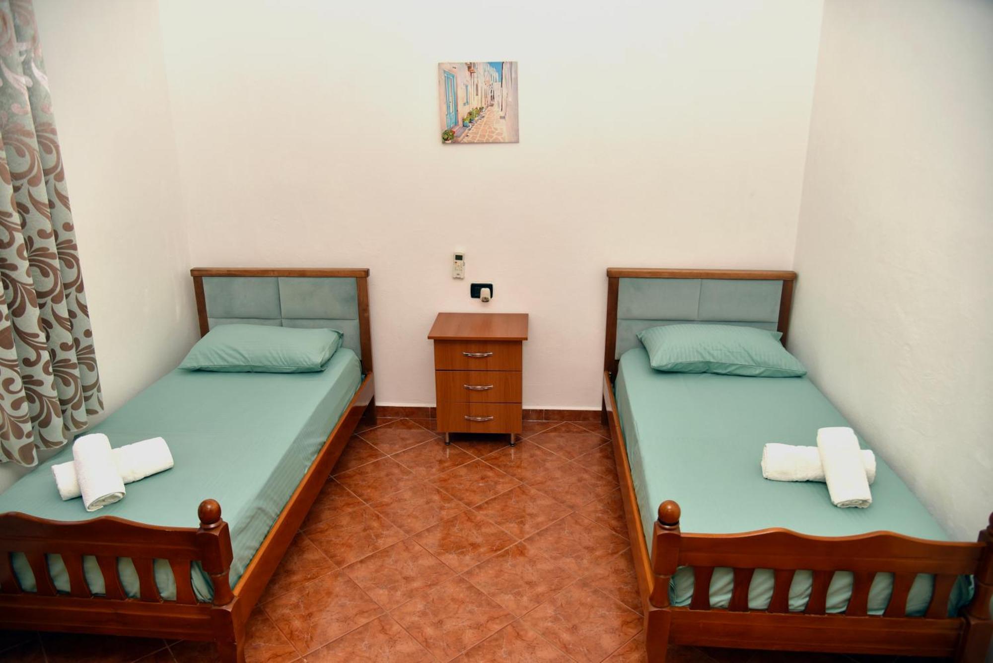 Gridi- Me Qera Apartman *