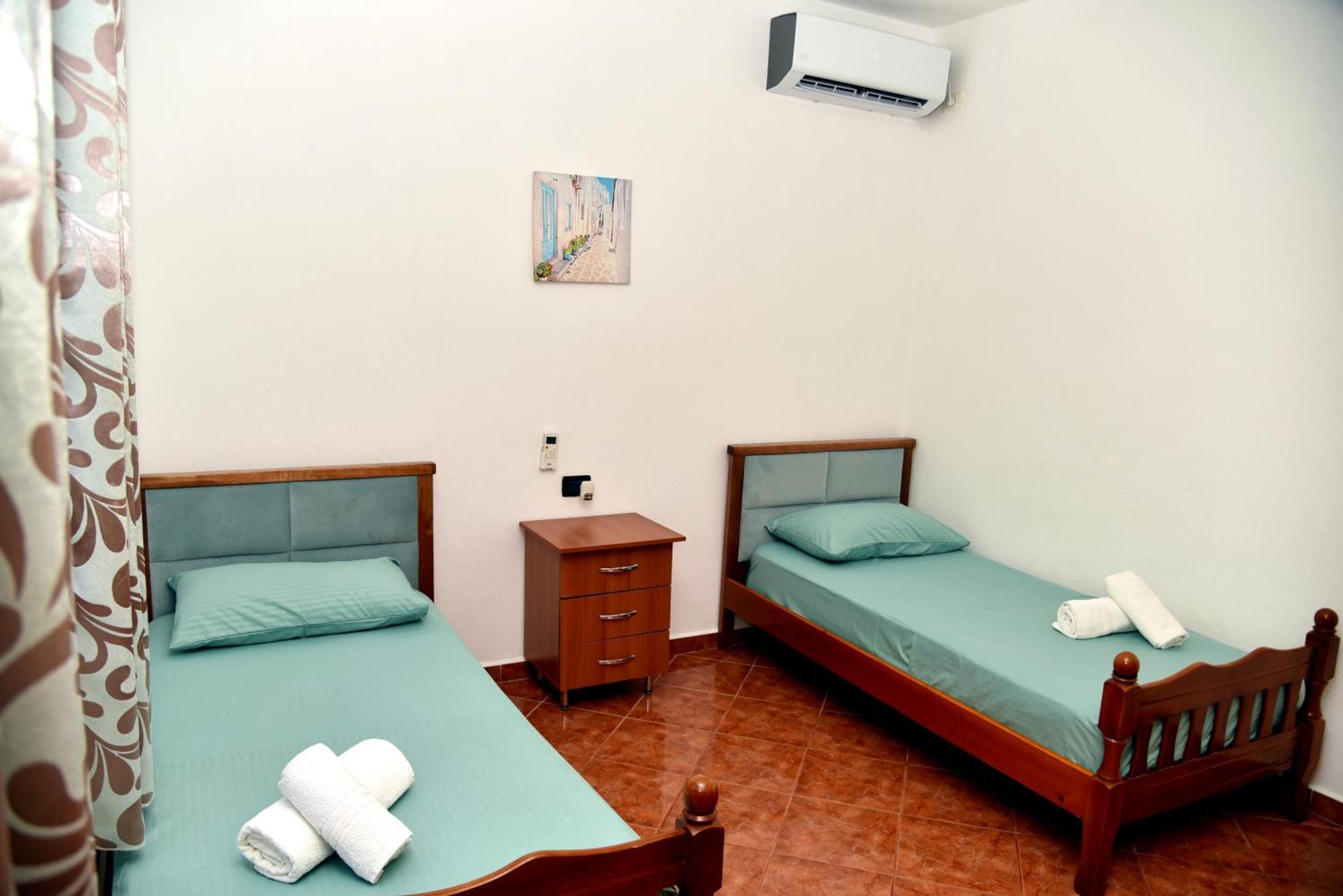Gridi- Me Qera Apartamento Spille