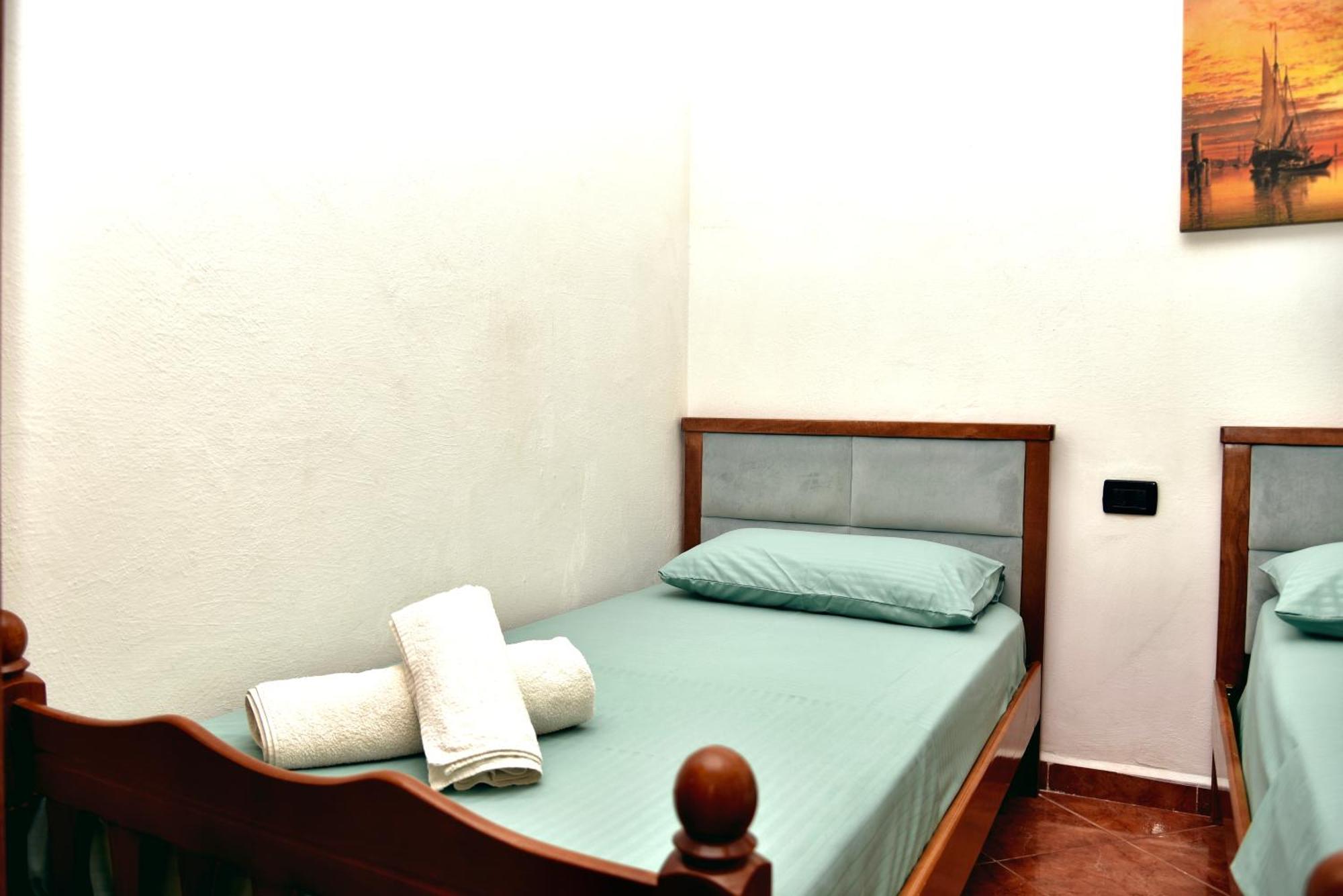 Gridi- Me Qera Apartamento Spille