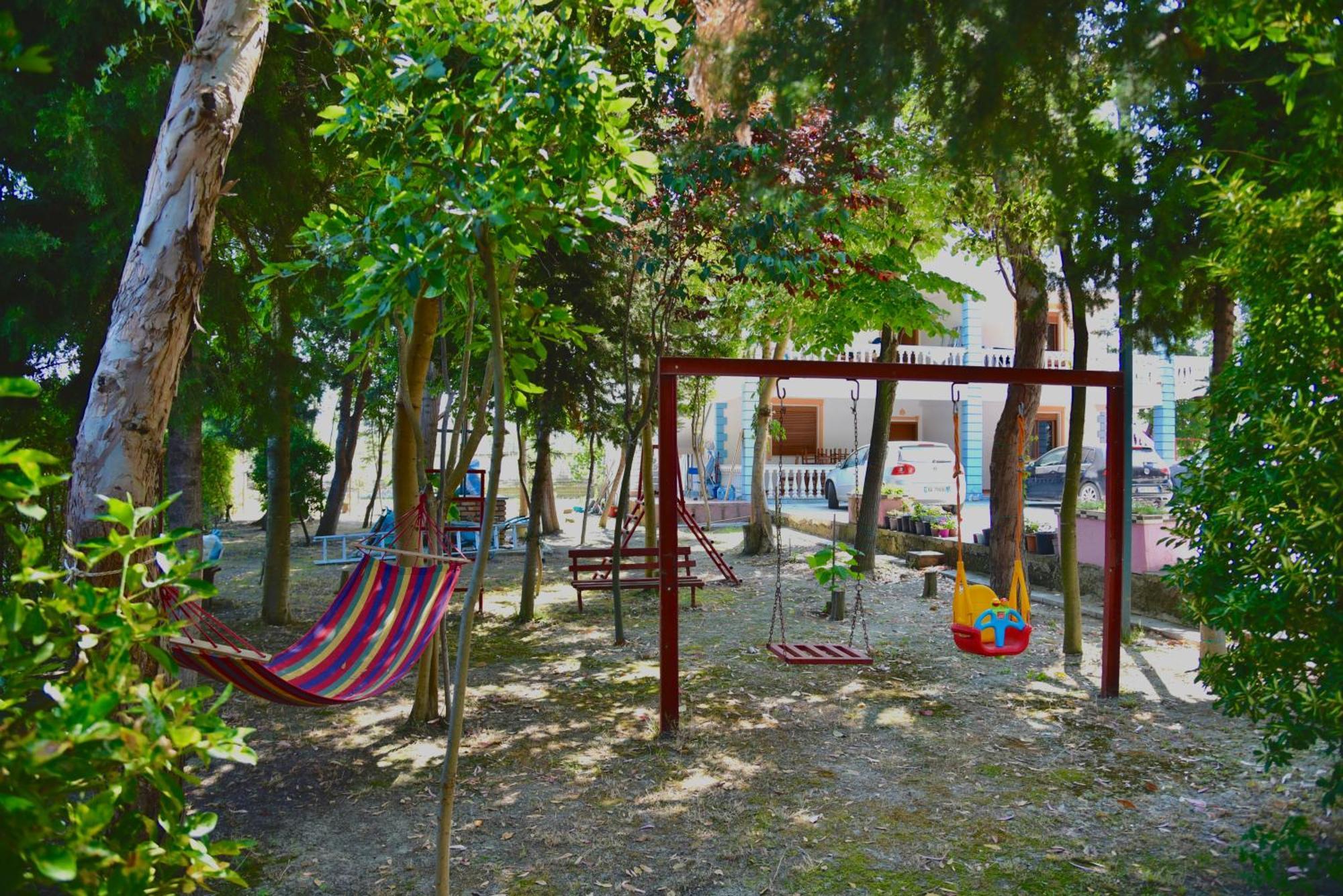 Gridi- Me Qera Apartamento Spille