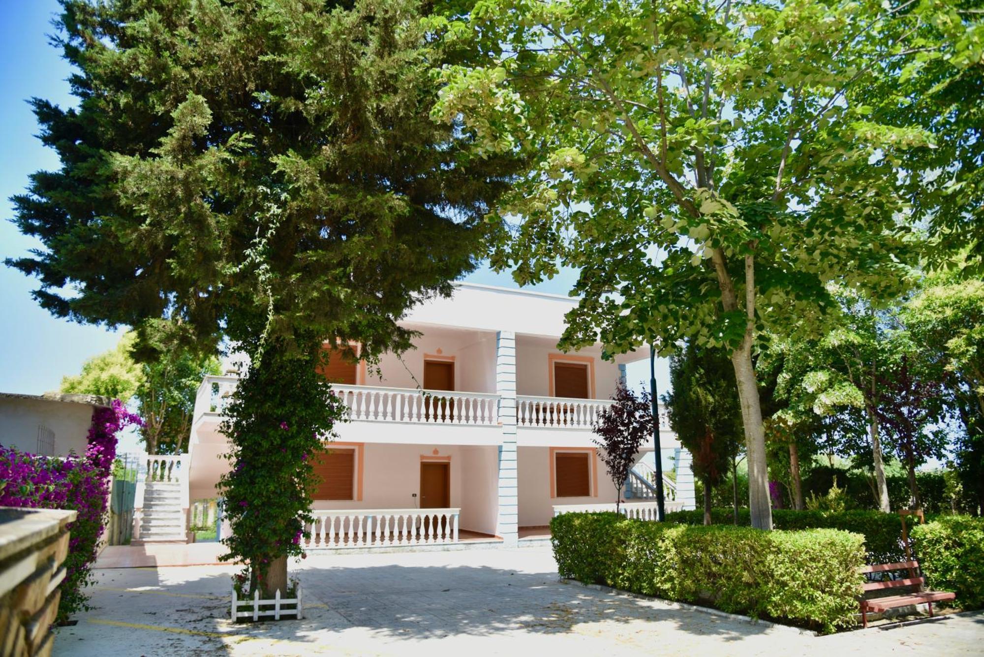 Gridi- Me Qera Apartman Spille
